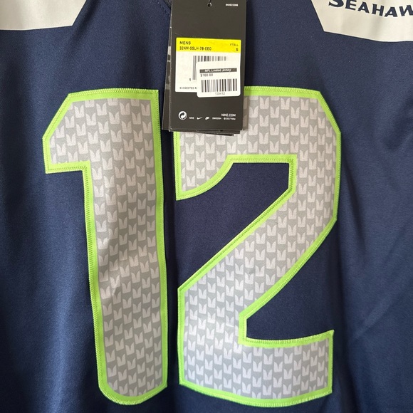 Nike Navy and Lime Green Jersey - Picture 2 of 7